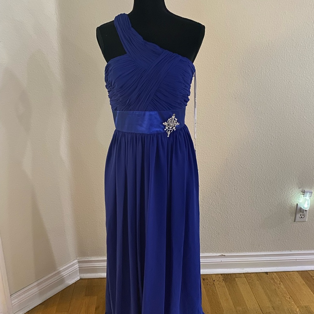 Elegant One-Shoulder Blue Gown Dress